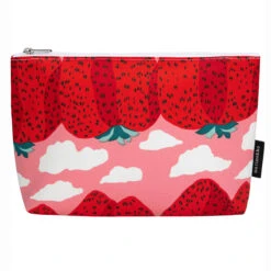 Marimekko Shop -Marimekko Shop marimekko mansikkavuoret pink red relle cosmetic bag 36