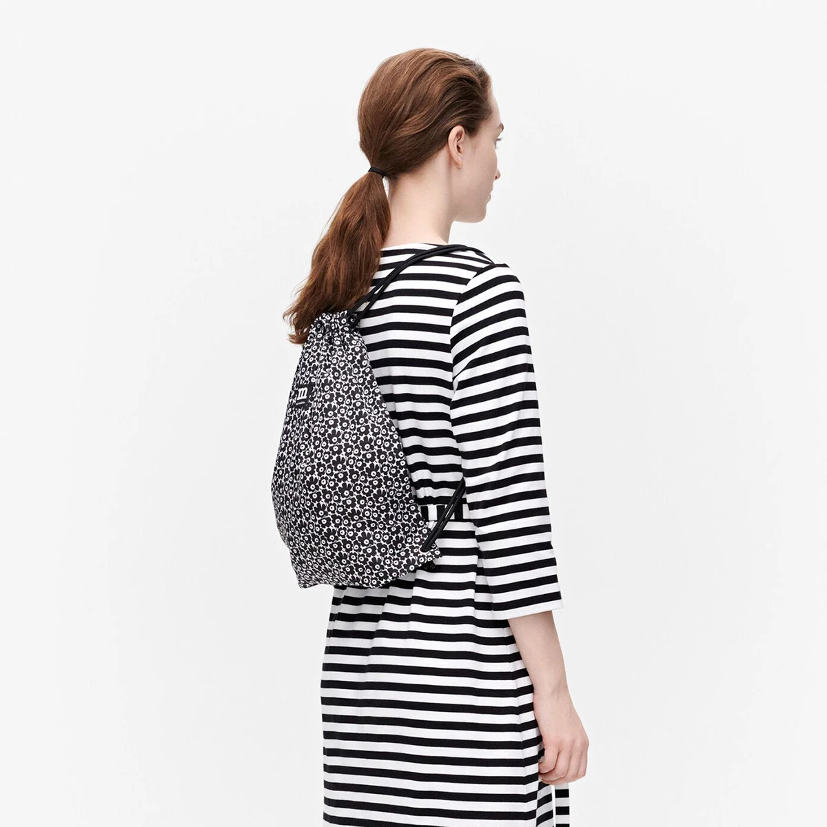 Marimekko Mini Unikko White / Black Smart Sack 3 Marimekko Mini Unikko White / Black Smart Sack - Image 3