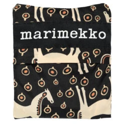 Marimekko Musta Tamma Black / Beige / Peach Smartbag 5 Marimekko Musta Tamma Black / Beige / Peach Smartbag -Marimekko Shop marimekko musta tamma smartbag 33