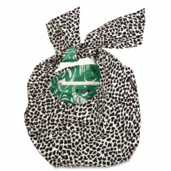Marimekko Pitka Ikava Black / White / Green Kassi Bag 5 Marimekko Pitka Ikava Black / White / Green Kassi Bag -Marimekko Shop marimekko pitka ikava tiffanylle black white green 43