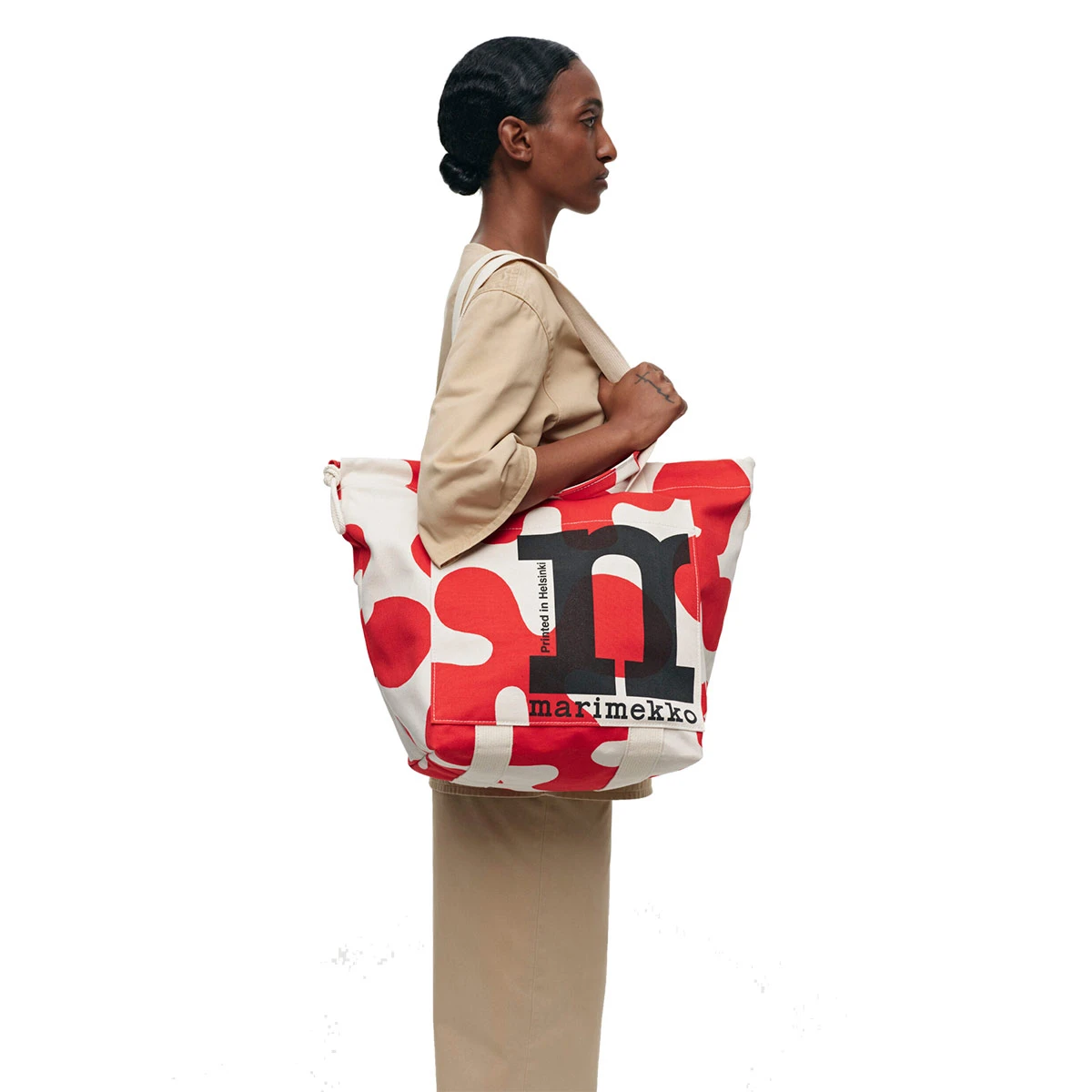 Marimekko Pulloposti Cotton / Red Tote Bag 4 Marimekko Pulloposti Cotton / Red Tote Bag - Image 4