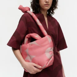 Marimekko Unikko Beige / Pink Pillow Purse 5 Marimekko Unikko Beige / Pink Pillow Purse -Marimekko Shop marimekko unikko beige pink medium pillow shoulder bag 17