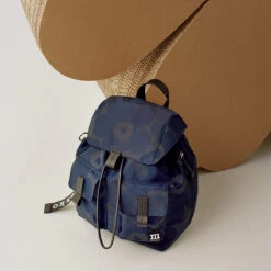 Marimekko Unikko Navy Blue / Black Everything Backpack 11 Marimekko Unikko Navy Blue / Black Everything Backpack -Marimekko Shop marimekko unikko navy blue black everything backpack 47