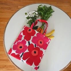 Marimekko Unikko Red Tote Bag 6 Marimekko Unikko Red Tote Bag -Marimekko Shop marimekko unikko red tote bag 40